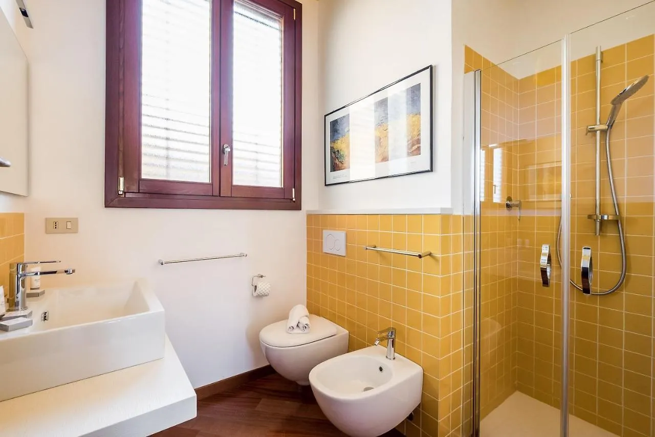 A Pochi Passi Dalla Finestrella Di Via Piella By Wonderful Italy Apartment Bologna